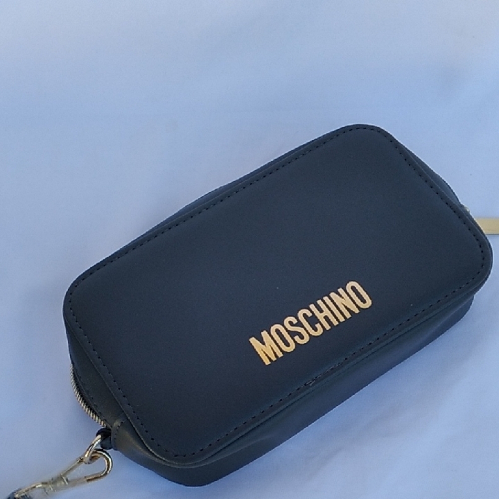 Lot 2 Moschino For China Airlines Business Class Travel Bag - Picture 2 of 5